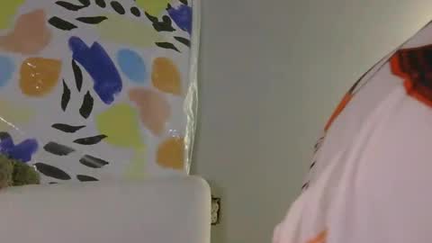 AtirahCali online show from 04/21/26, 01:28