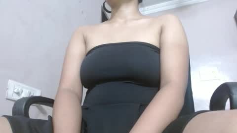 Snapshot of atirsa chatting on 09/16/25, 02:23 atirsa online show from 09/16/25, 02:23