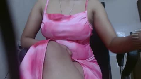 Snapshot of atirsa chatting on 10/17/25, 11:35 atirsa online show from 10/17/25, 11:35