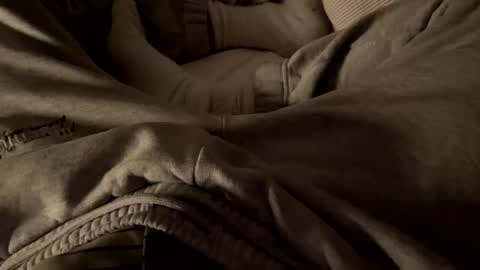 Undress a hung twink  online show from 02/08/25, 11:45