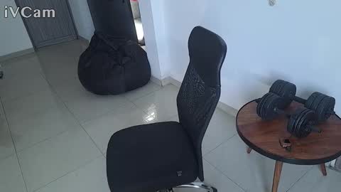 Antonio online show from 10/25/25, 04:35