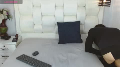 Snapshot of atley_dolly_ chatting on 11/27/25, 09:28 ATLEY online show from 11/27/25, 09:28