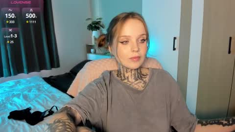 Snapshot of atomic_ketchup chatting on 02/11/25, 07:44 online every day between 10am-23pm online show from 02/11/25, 07:44