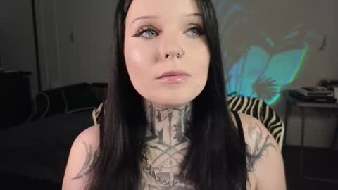 Snapshot of atomic_ketchup chatting on 11/05/25, 05:40 online every day between 10am-23pm online show from 11/05/25, 05:40