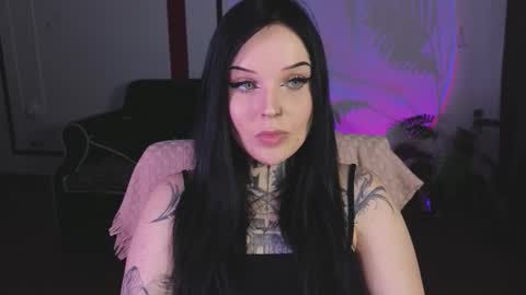 Snapshot of atomic_ketchup chatting on 11/13/25, 08:02 online every day between 10am-23pm online show from 11/13/25, 08:02