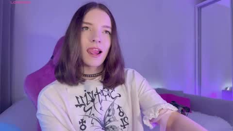 Tilda or Tilly online show from 04/19/26, 07:27