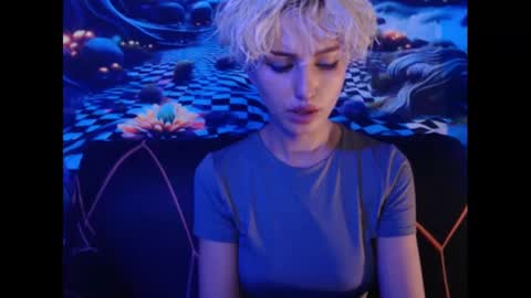 Aubrey online show from 12/11/24, 11:19