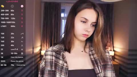 Snapshot of audiedelorbe chatting on 10/02/25, 06:09 Jolyn online show from 10/02/25, 06:09