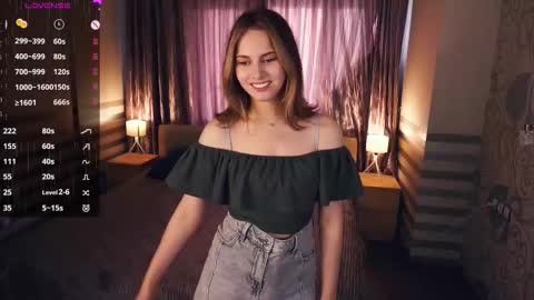 Snapshot of audiedelorbe chatting on 10/09/25, 06:33 Jolyn online show from 10/09/25, 06:33