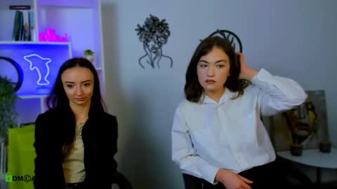 Snapshot of audrey_moon1 chatting on 03/03/26, 06:41 audrey moon1 online show from 03/03/26, 06:41