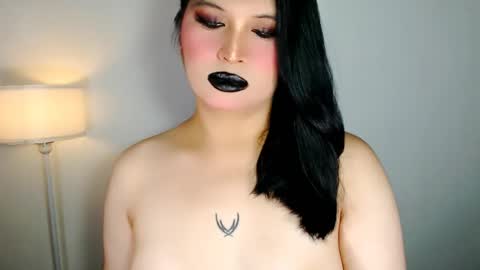 Snapshot of audreyholloway chatting on 05/19/26, 08:42 Audrey online show from 05/19/26, 08:42
