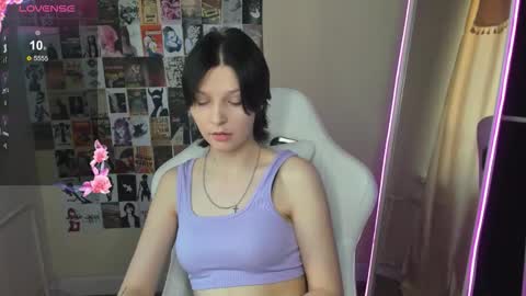 Audrey online show from 10/22/25, 09:53