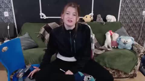 Verona nika online show from 10/19/25, 06:25