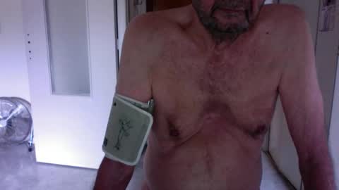 auguste688483 online show from 04/23/26, 08:13