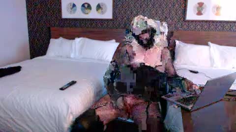 Dodge001 online show from 02/18/25, 11:41