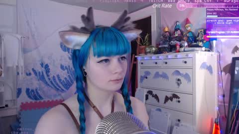 Snapshot of auragotchi chatting on 12/16/24, 12:48 Aurora Aura online show from 12/16/24, 12:48