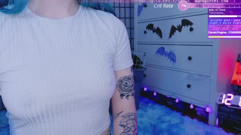 Snapshot of auragotchi chatting on 01/17/25, 06:04 Aurora Aura online show from 01/17/25, 06:04