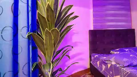 auralis_lux online show from 06/11/26, 12:03