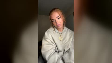 Snapshot of auriamist chatting on 02/11/26, 04:50 auriamist online show from 02/11/26, 04:50