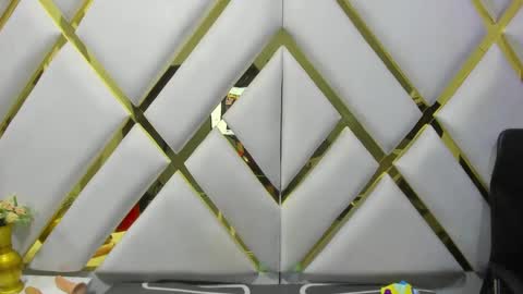 aurora online show from 02/14/25, 09:10