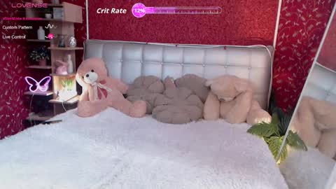 Aurora online show from 04/19/26, 02:05