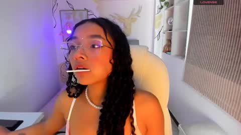 Snapshot of aurora_blis chatting on 10/12/25, 02:27 aurora_blis online show from 10/12/25, 02:27