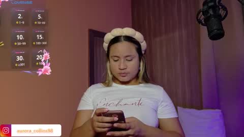 aurora_collins08 online show from 03/04/25, 03:37