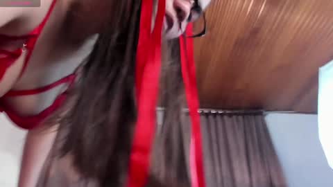 aurora_divine online show from 12/18/24, 08:03