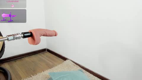 aurora_divine online show from 01/05/25, 10:29