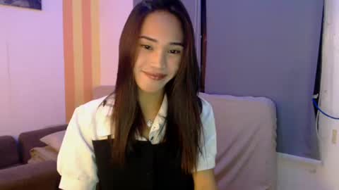 Snapshot of aurora_go chatting on 05/31/26, 02:24 Aurora GO online show from 05/31/26, 02:24