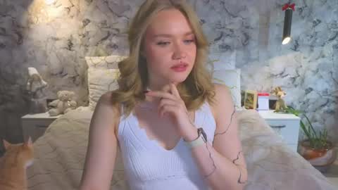 Kate online show from 04/24/26, 02:47