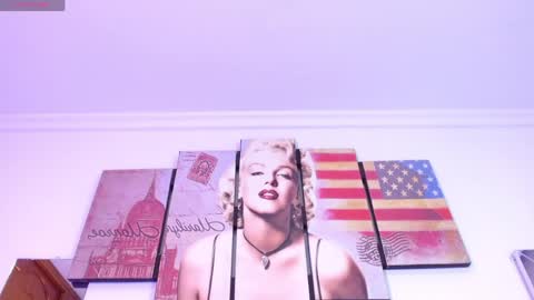 Aurora monroee online show from 04/22/26, 12:39