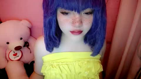 Snapshot of aurora_more chatting on 05/13/26, 10:34 cute online show from 05/13/26, 10:34