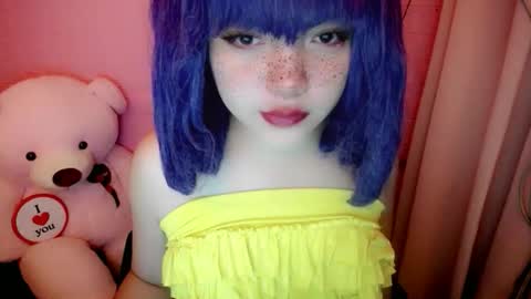 Snapshot of aurora_more chatting on 05/25/26, 01:50 cute online show from 05/25/26, 01:50
