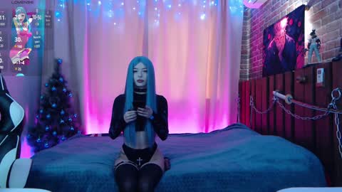 AURORA NATSUKI online show from 12/11/24, 11:08