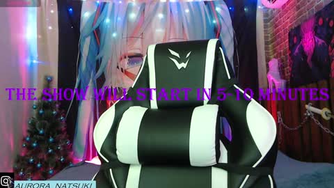 AURORA NATSUKI online show from 01/04/25, 11:11