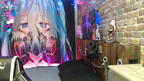 AURORA NATSUKI online show from 02/06/25, 12:37