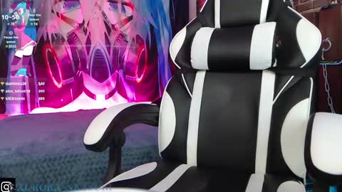 AURORA NATSUKI online show from 02/18/25, 11:19