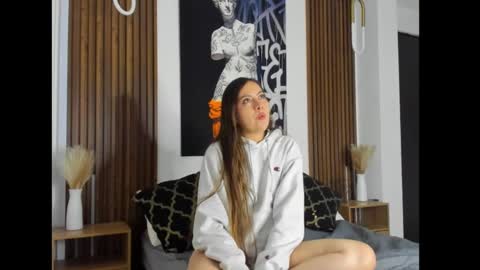 Snapshot of aurora_palmer chatting on 02/11/25, 04:44 aurora_palmer online show from 02/11/25, 04:44