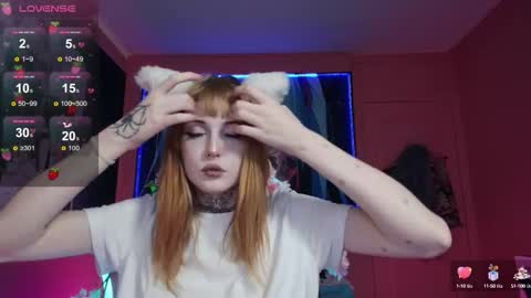 Snapshot of aurora_radiance chatting on 09/21/25, 08:16 Serena online show from 09/21/25, 08:16