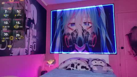 Snapshot of aurora_radiance chatting on 10/05/25, 08:23 Serena online show from 10/05/25, 08:23