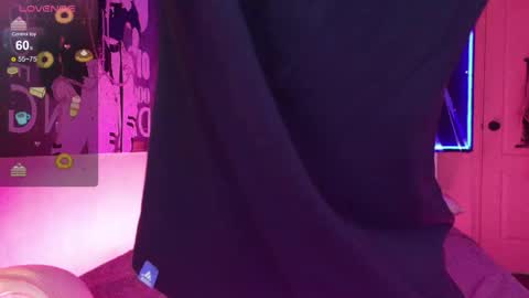 Snapshot of aurora_radiance chatting on 10/22/25, 09:09 Serena online show from 10/22/25, 09:09