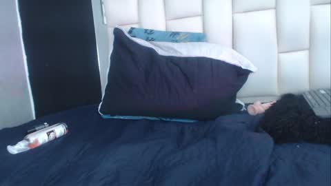 auroraa_miller online show from 12/21/24, 03:31