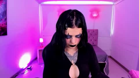 Aurora Diaz online show from 11/14/25, 08:07