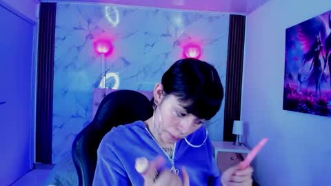 Snapshot of auroradiaz_ chatting on 02/27/26, 11:43 Aurora Diaz online show from 02/27/26, 11:43