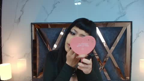 Snapshot of auroradiaz_ chatting on 05/13/26, 11:51 Aurora Diaz online show from 05/13/26, 11:51