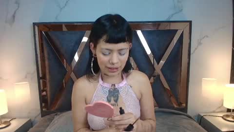Snapshot of auroradiaz_ chatting on 05/14/26, 11:50 Aurora Diaz online show from 05/14/26, 11:50