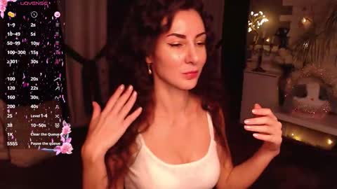 Aurora online show from 12/17/25, 02:34