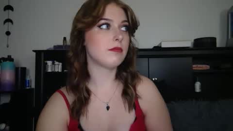 auroralightz1 online show from 11/14/25, 11:46