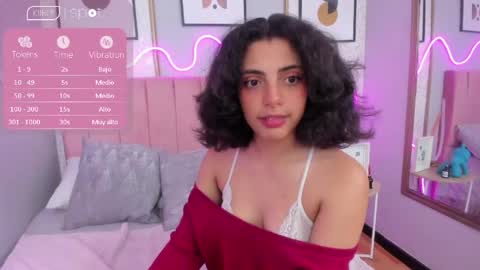 Mariana  online show from 04/17/26, 03:20